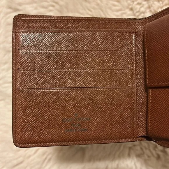 🚫SOLD🚫SOLD🚫 Louis Vuitton Monogram Bifold Wallet with LV Dust Bag - Picture 5 of 16